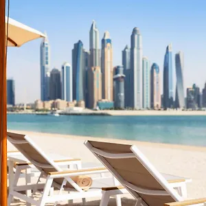 Adagio Premium The Palm Apartahotel